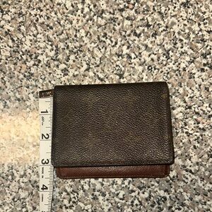 Men's Louis Vuitton Vintage Leather Wallet